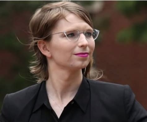 chelsea manning wiki